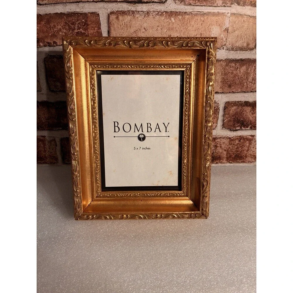 Bombay Vintage Gold Ornate Frame Holds 5”x7” Photo. Can Be Used On Wall Or Table